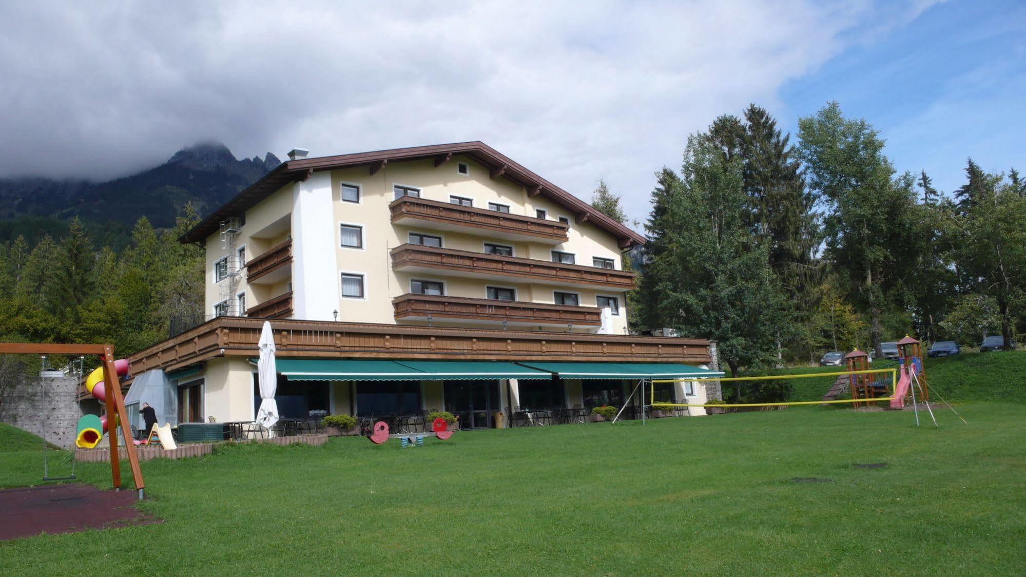 Haus Diana Hotel Reutte Exterior photo